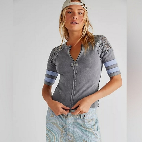 We The Free - Sun Glow Top in Gray - Picture 3 of 3